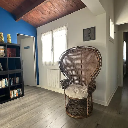 Дом отдыха Renovee Avec Wifi, 3 Chambres, Terrasse, Parking - La Palmyre - Fr-1-705-90